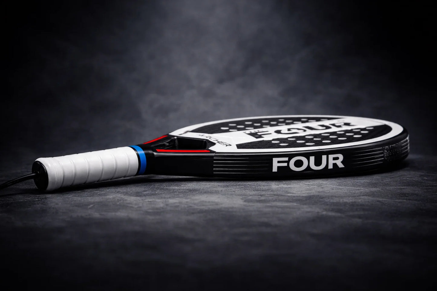 The four degree Archer Racket Product image with black background